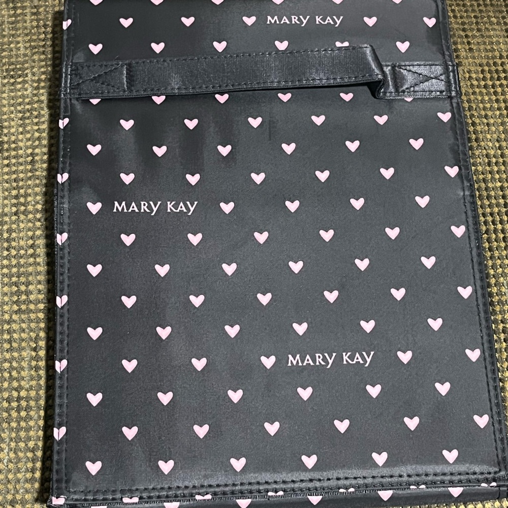 Make up Roll-up bag NIP Mary Kay